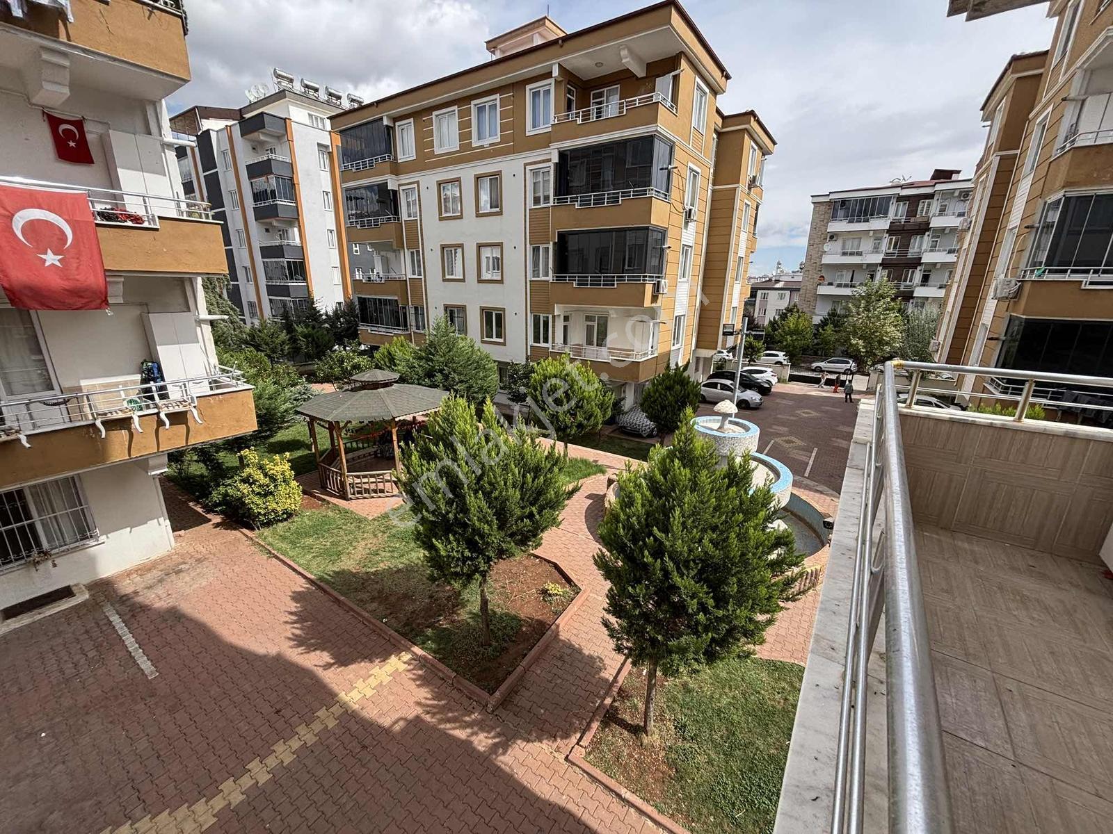 Ymz Den Satılık Site İçi Havuzlu 2+1 Daire Erdem Kolej Civarı — fotoğraf 3