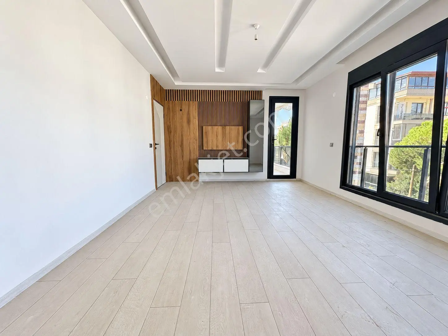 Yükselden Altınkumda Yerden Isıtma Asansörlü 3+1 Daire — fotoğraf 6