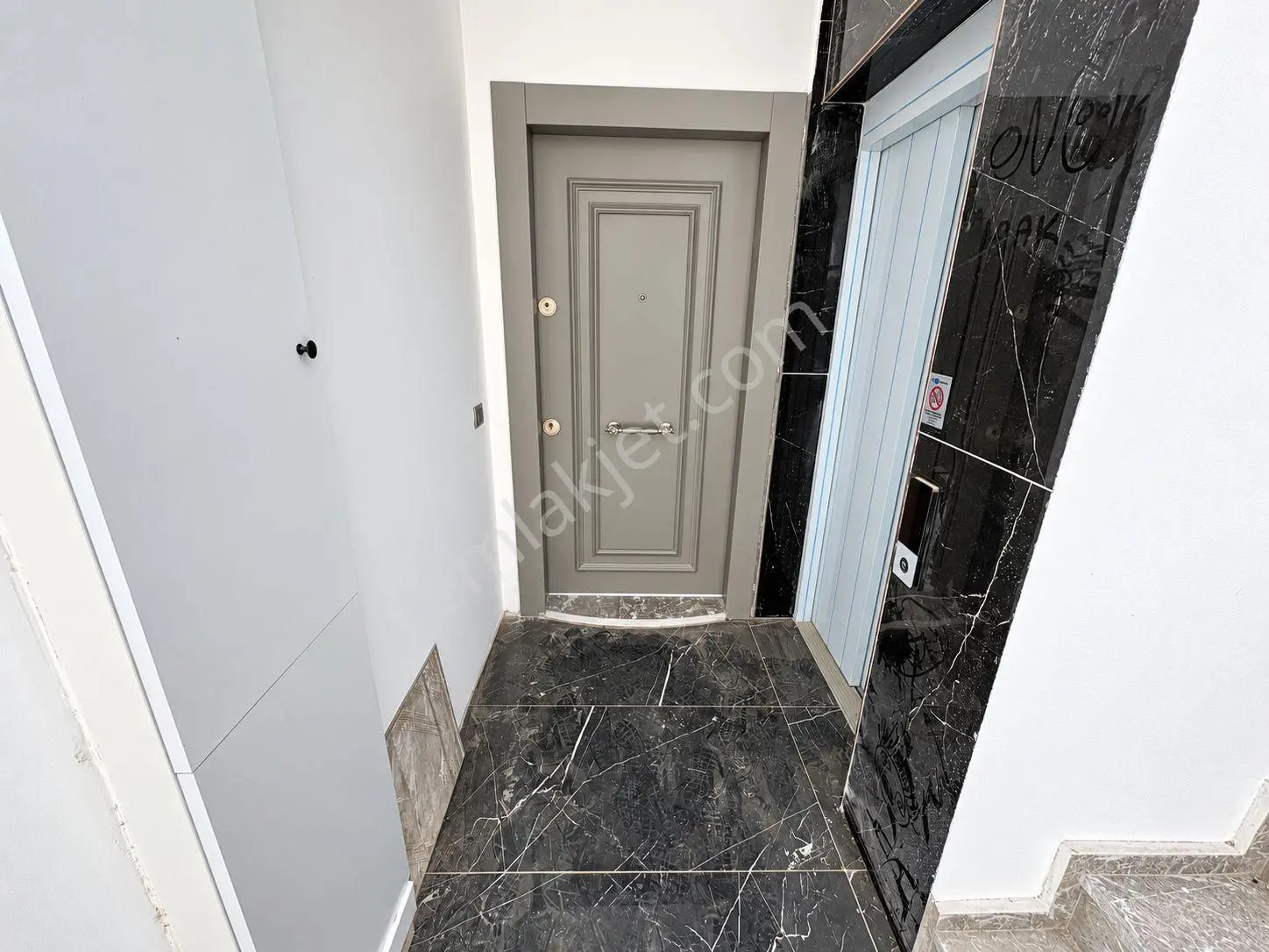 Yükselden Altınkumda Yerden Isıtma Asansörlü 3+1 Daire — fotoğraf 23
