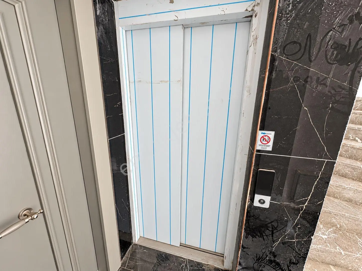 Yükselden Altınkumda Yerden Isıtma Asansörlü 3+1 Daire — fotoğraf 31