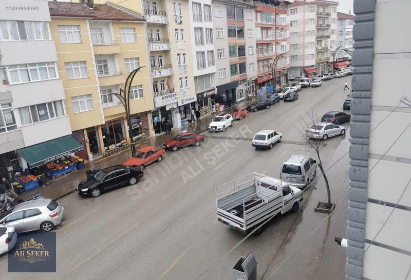 Alaca Yozgat Caddesi'nde Satılık 3+1 Daire (130m²) — fotoğraf 6