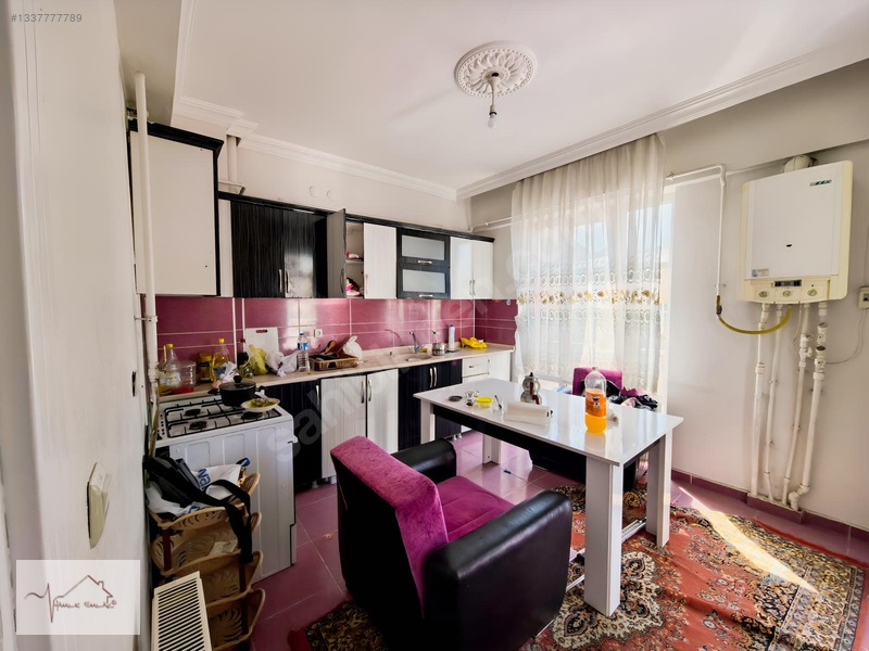 Sanayı Mahallesinde Satılık Daire — fotoğraf 3