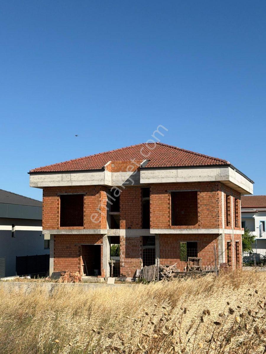 Silivri Balabanda Müstakil Natamam Satılık Villa — fotoğraf 13