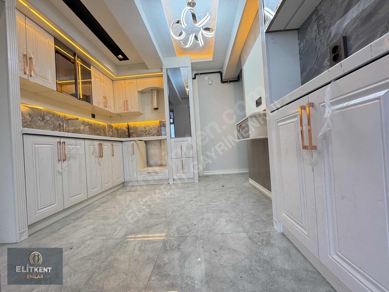 Mendereste Sıfır Binada 3+1 Yerden Isıtmalı Ultra Lüx Kiralık — fotoğraf 3