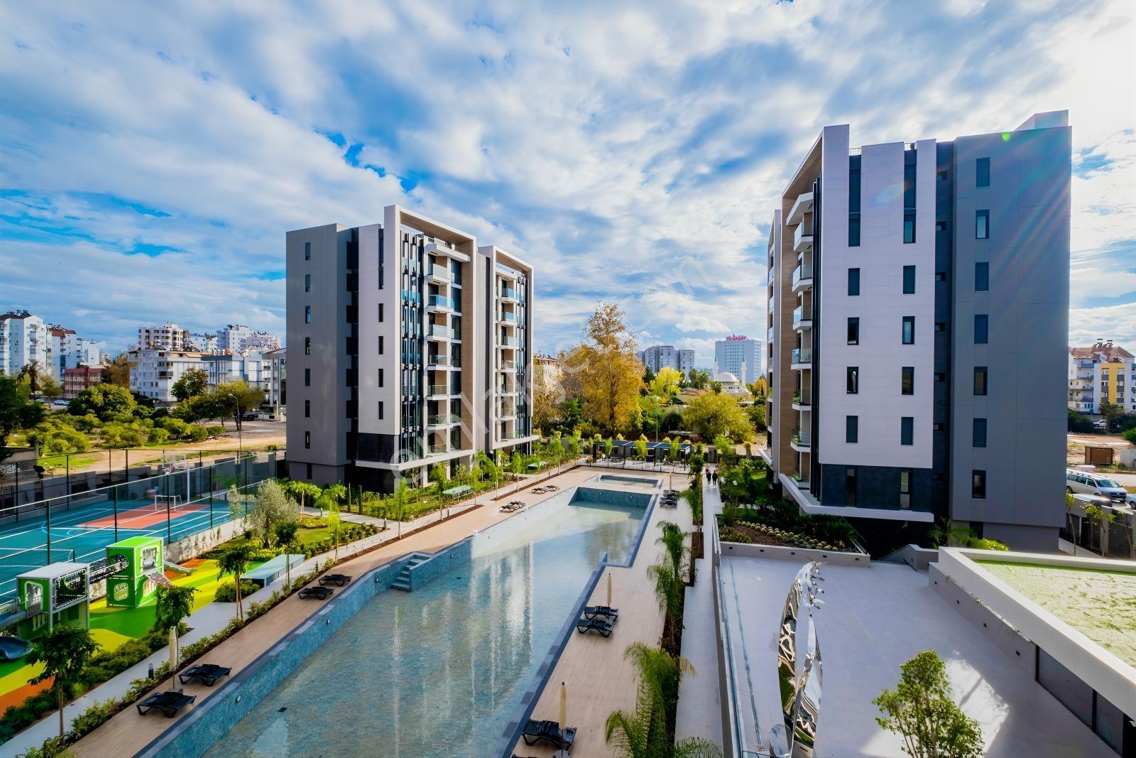 Özgün Tur Re Life Sitesinde Satılık Panoramik Manzaralı 2+1 — fotoğraf 14