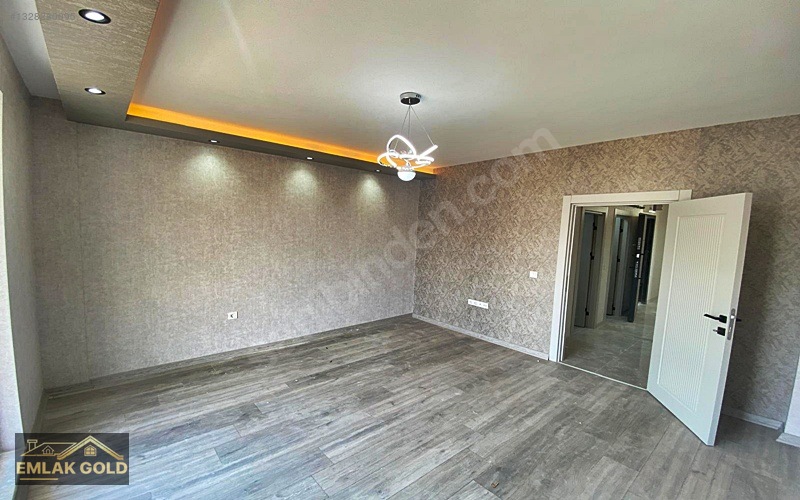 Emlak Gold'dan Menderes Mah.de 3+1 Y.giriş 105m2 Daire Fırsatı — fotoğraf 3