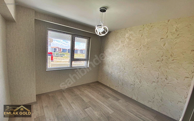 Emlak Gold'dan Menderes Mah.de 3+1 Y.giriş 105m2 Daire Fırsatı — fotoğraf 13