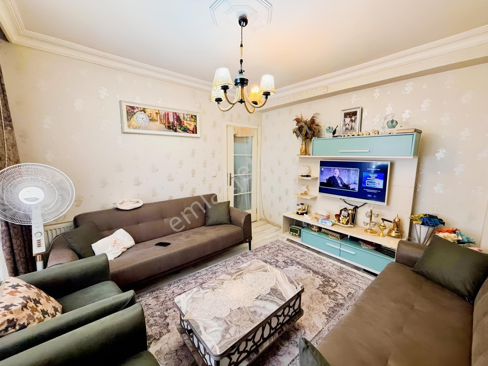 Önlü'den M.akif Mah'da 2+1 70m2 Krediye Uygun Yüksek Giriş Daire — fotoğraf 5
