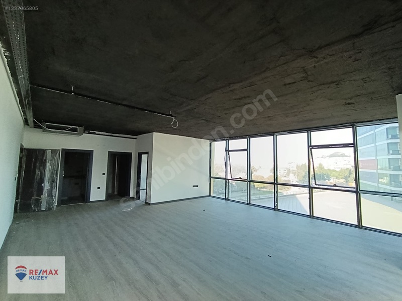 Canik Akra Plazada Kiralık 1+1 Ofis Daire — fotoğraf 7