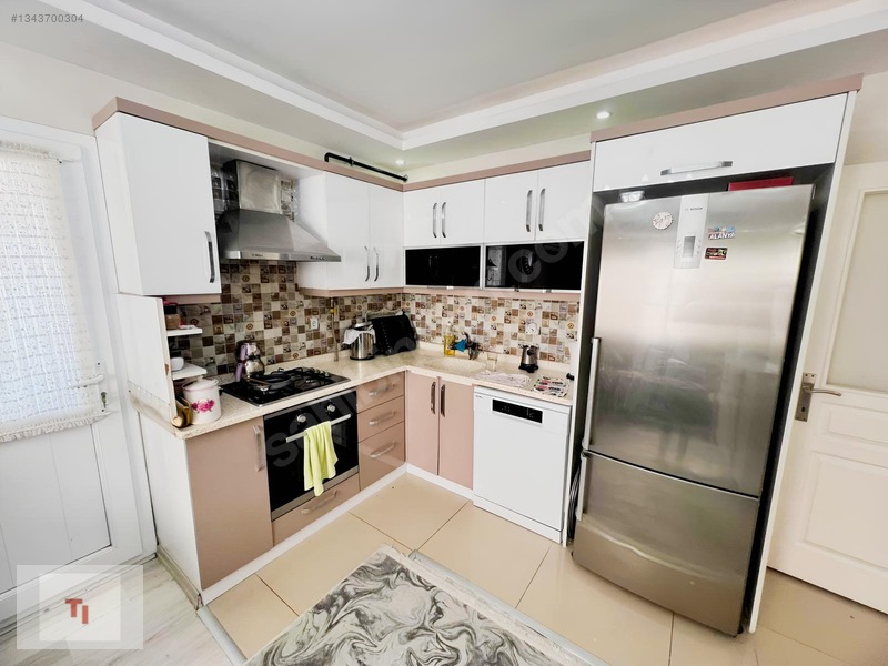 Ti Group Bahçeşehir 2+1 Genç Bina Geniş Oturum Satılık Daire — fotoğraf 4