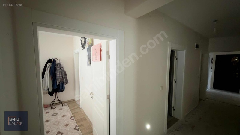 Abdullahpaşa Haksen Tokilerinde 150 M² Satılık Daire — fotoğraf 7