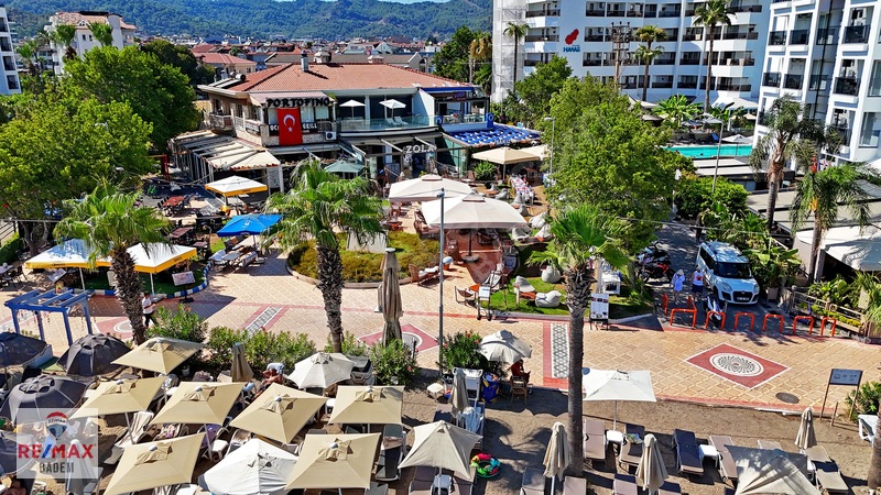 Marmaris Uzunyalı'da Denize Sıfır Satılık İşyeri Ve Ev (325m2) — fotoğraf 14