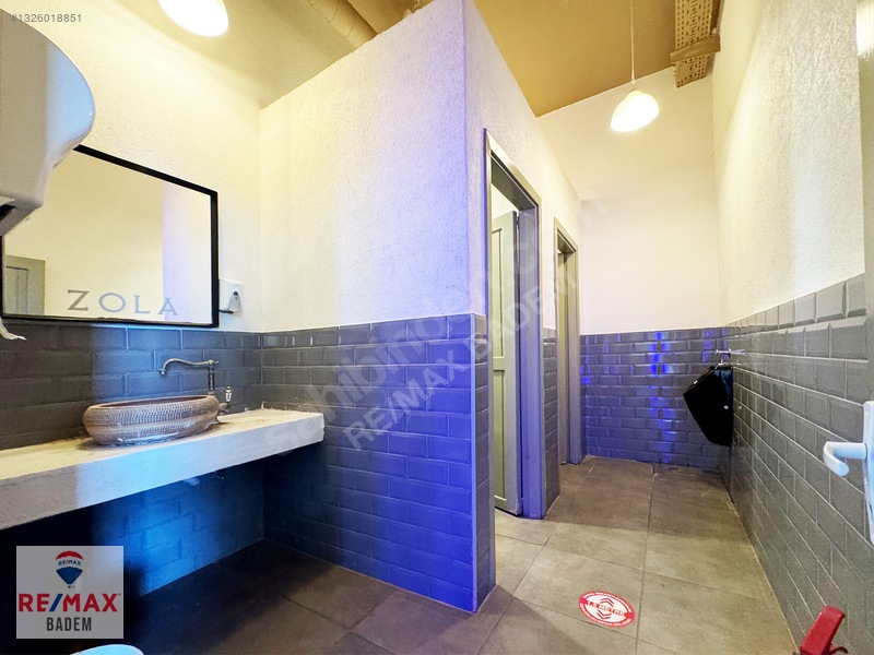 Marmaris Uzunyalı'da Denize Sıfır Satılık İşyeri Ve Ev (325m2) — fotoğraf 21
