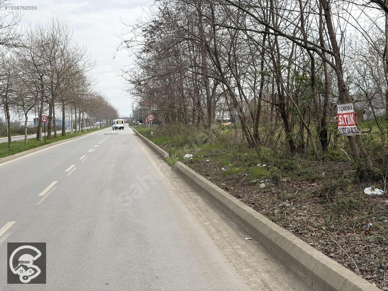 Çakır Emlak'tan Hacı Ali Ekinci Bulvarında Satılık Arsa