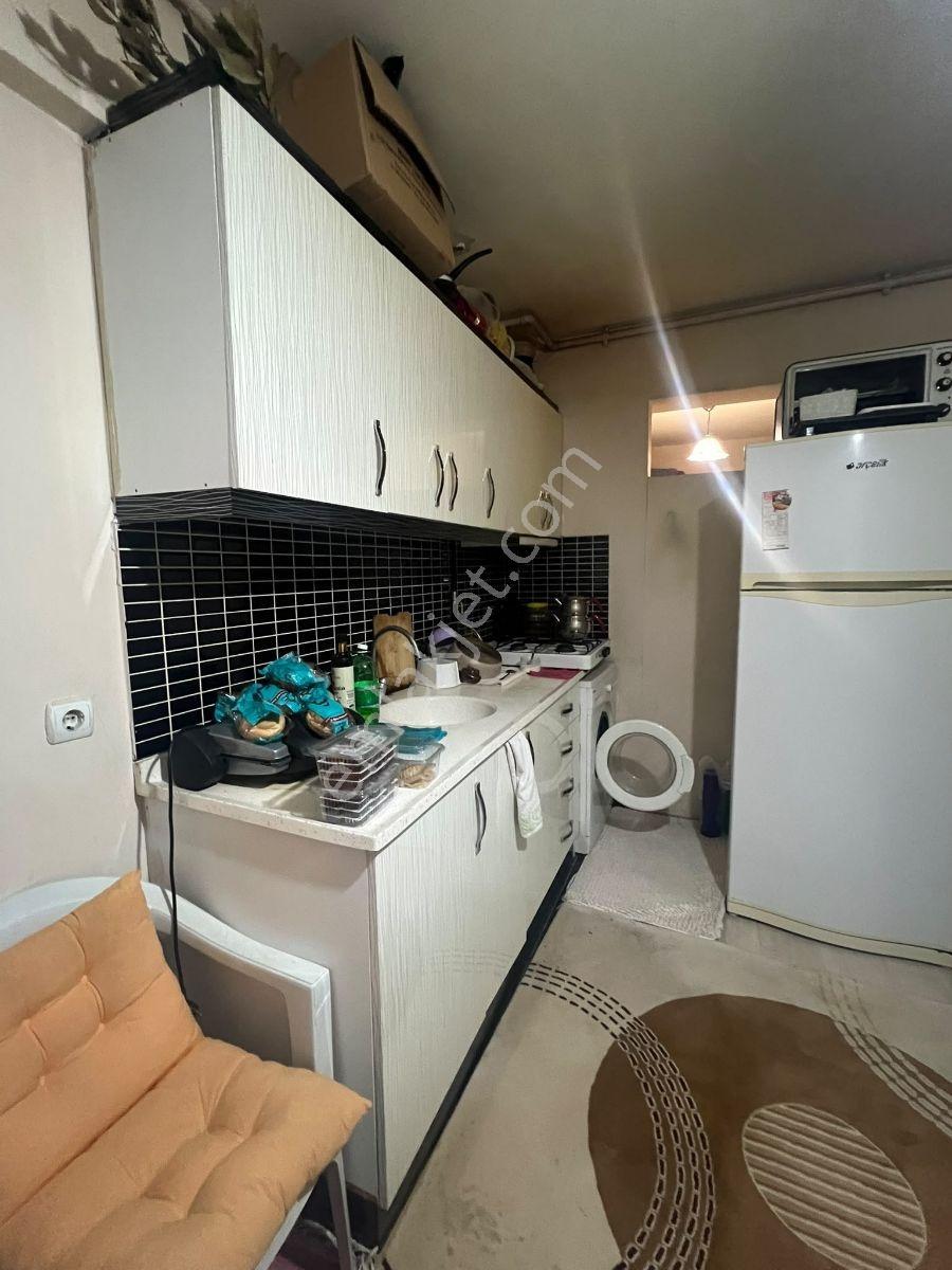 Nehirden Atalar Çınar Meydanında Satılık 1+1 Apart — fotoğraf 2