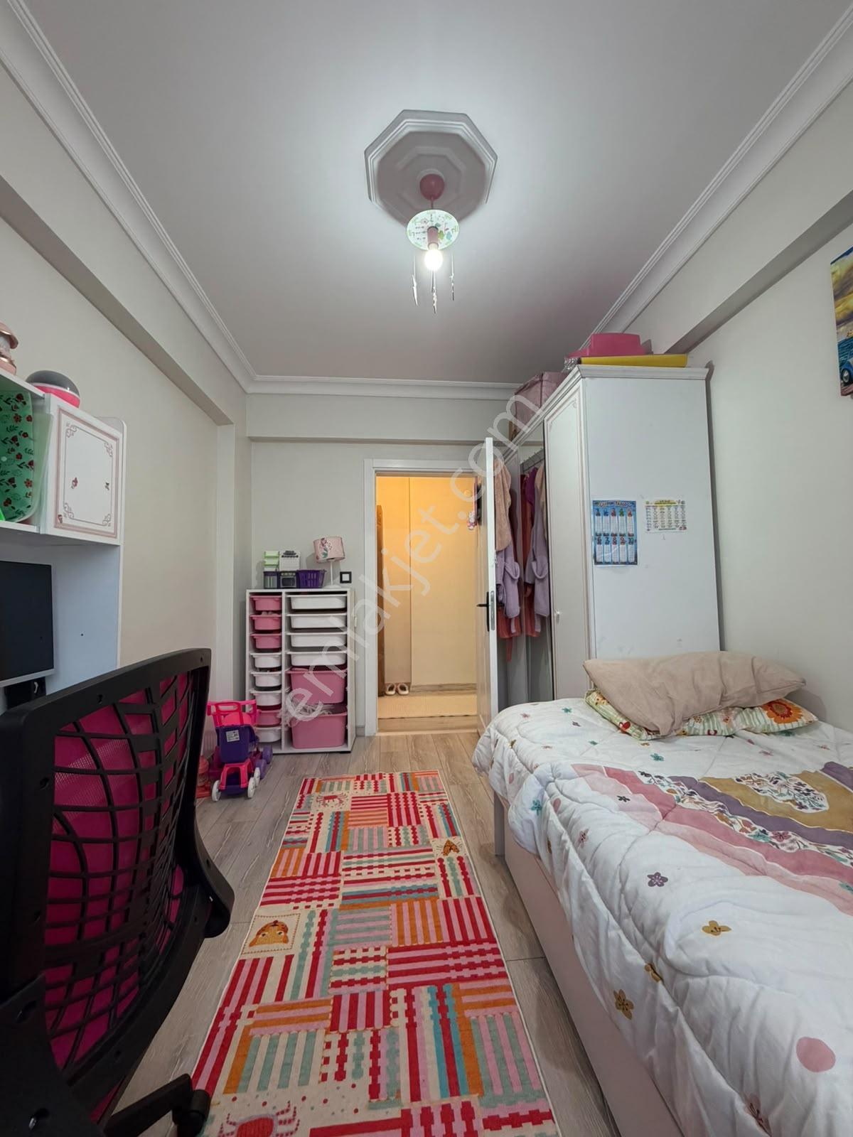 Çorlu Merkezde Ara Kat Ön Cepe Masrafsız Daire — fotoğraf 18