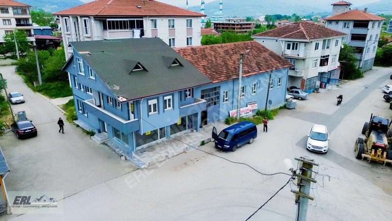 Erl Düzce Gümüşova Devlet Hastahanesi Yanı 300 M2 Mülk