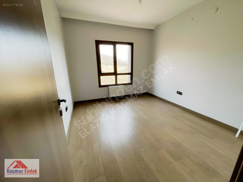 Kaçmaz Emlak'tan Güney Kent Tokiler De Arakat 3+1 Daire — fotoğraf 22