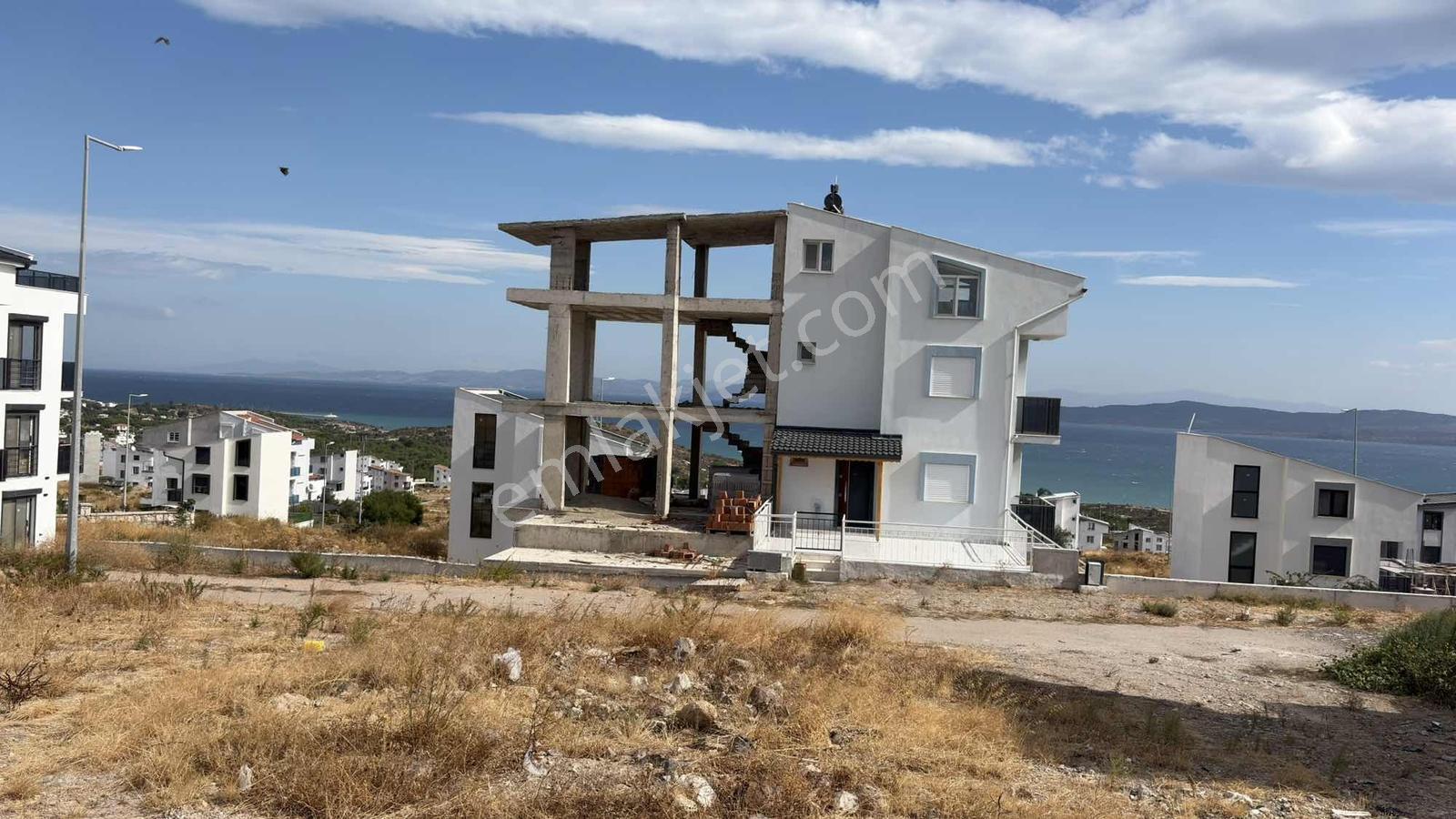 Deniz Manzaralı Mükemmel Konumlu 2.5 Kat Villa Arsası — fotoğraf 4
