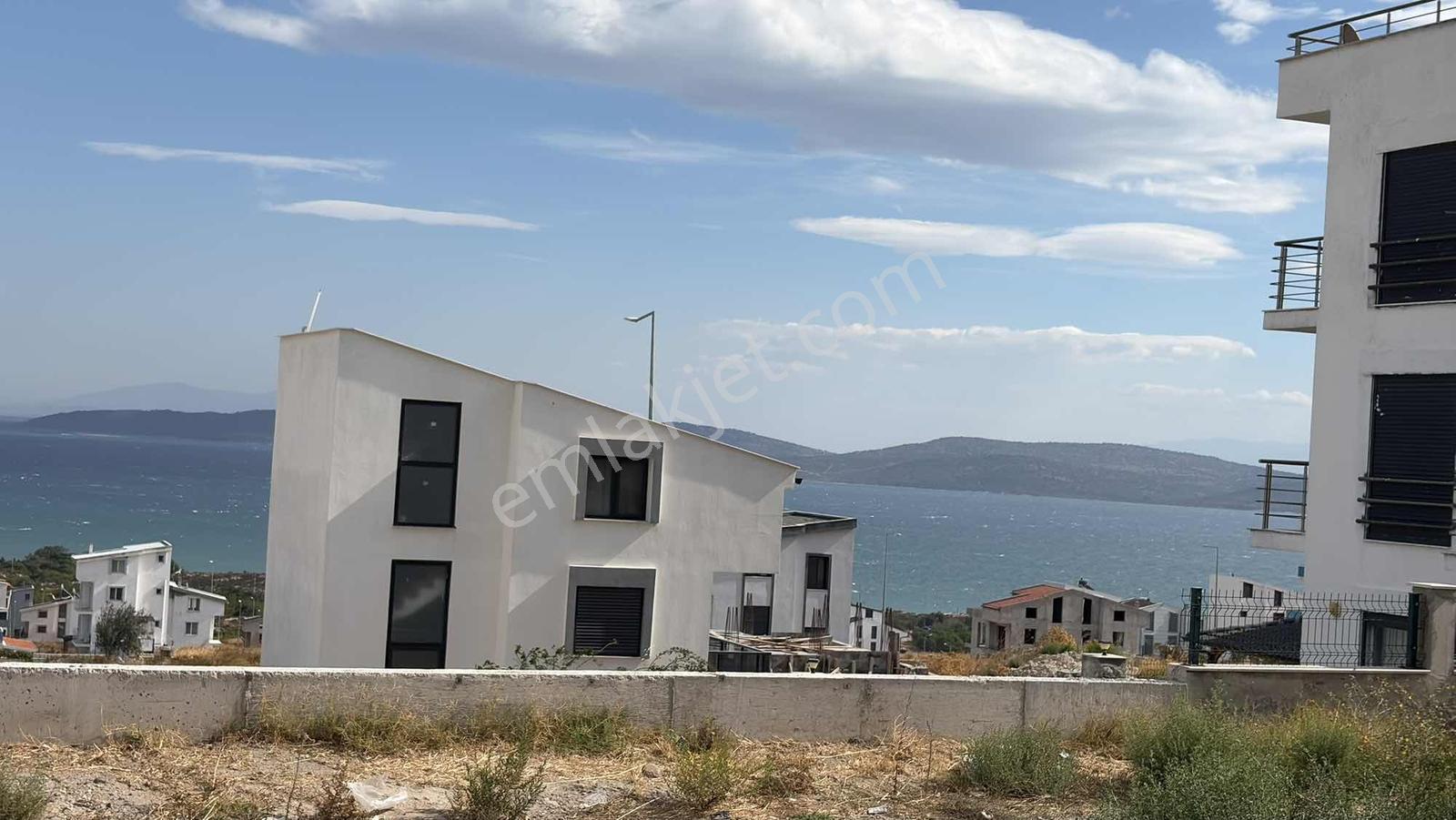 Deniz Manzaralı Mükemmel Konumlu 2.5 Kat Villa Arsası — fotoğraf 11