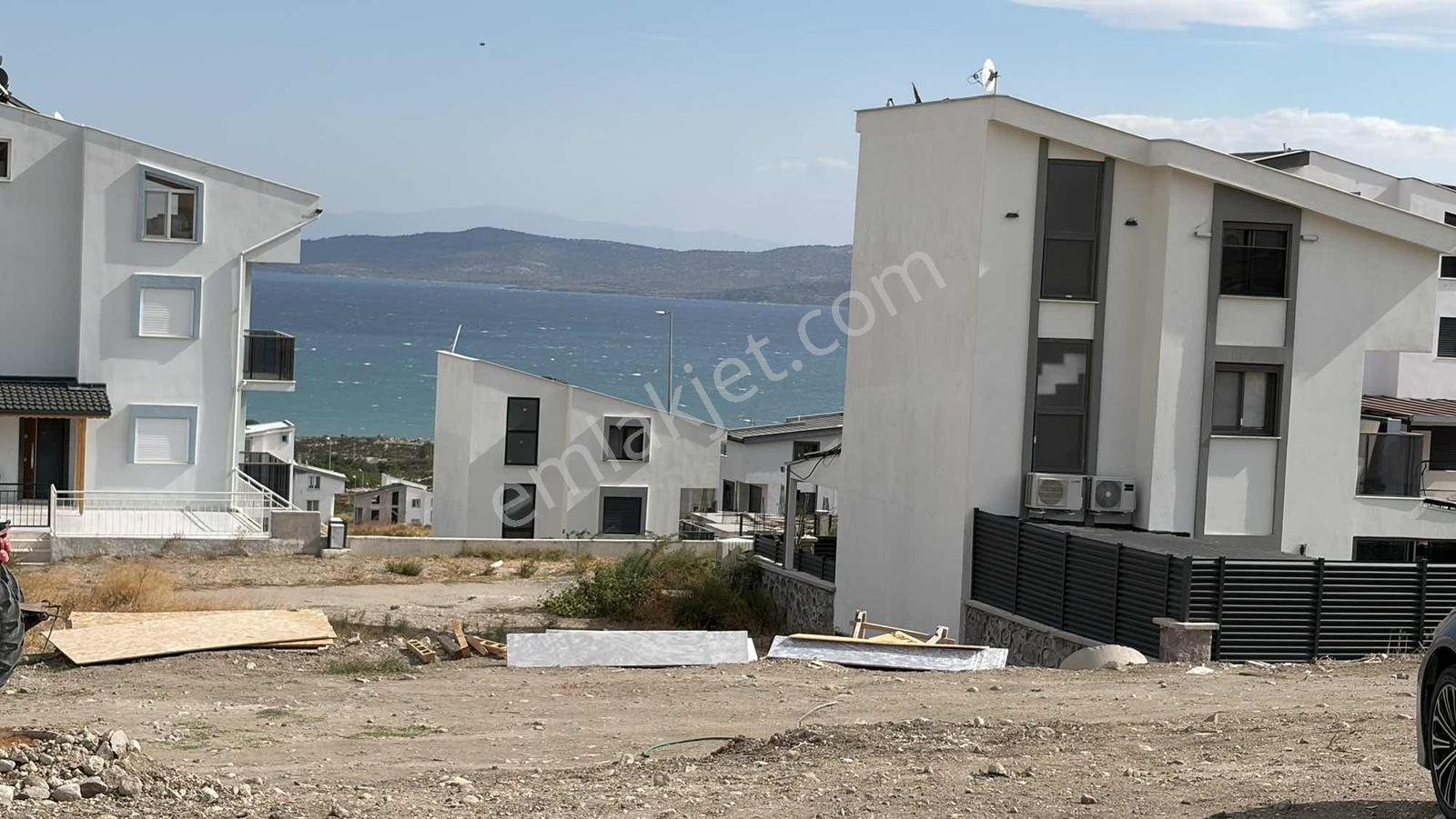 Deniz Manzaralı Mükemmel Konumlu 2.5 Kat Villa Arsası — fotoğraf 14
