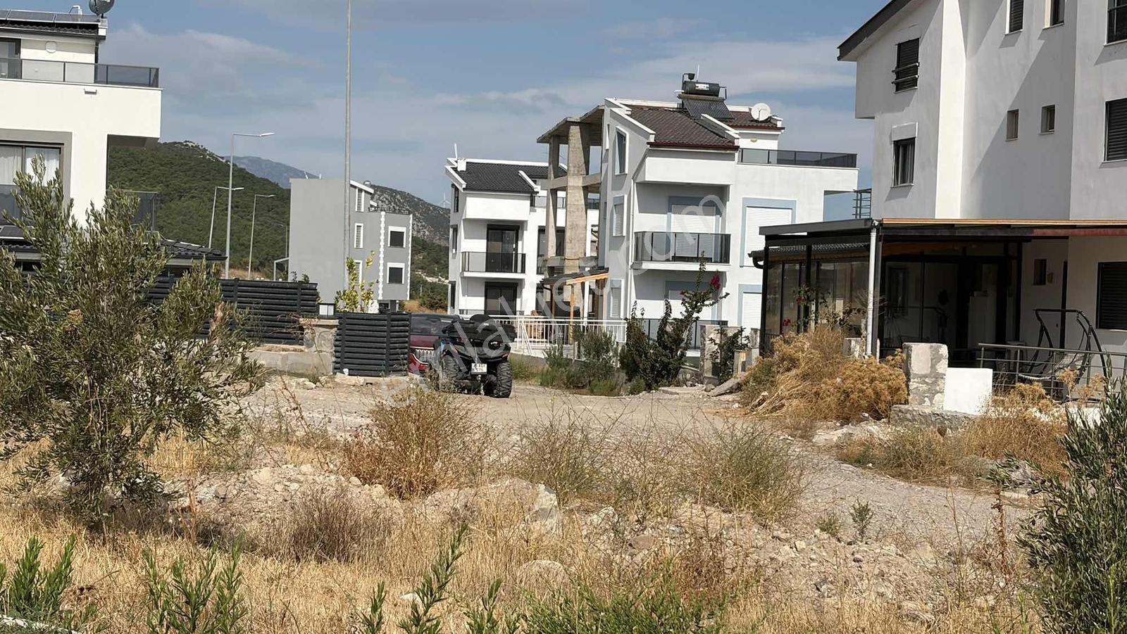 Deniz Manzaralı Mükemmel Konumlu 2.5 Kat Villa Arsası — fotoğraf 21
