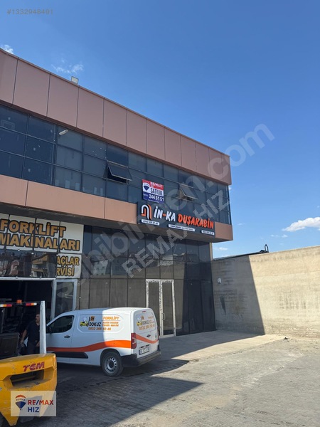 Remax Hızdan Sincan Sanayisinde 1. Katda Satılık Dükkan — fotoğraf 2