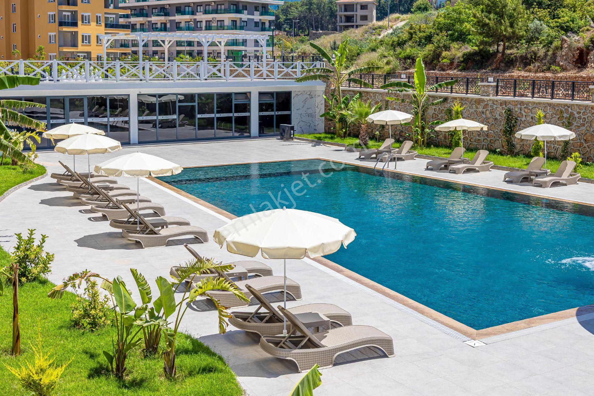 Alanya Oba'da Satılık Ful Eşyalı Deniz Ve Havuz Manzaralı 1+1 Daire — fotoğraf 32