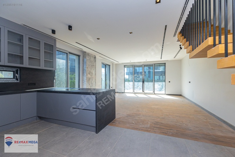 Yeşilbayır'da Site İçi Müstakil Havuzlu 4+1 Lüks Villa — fotoğraf 5