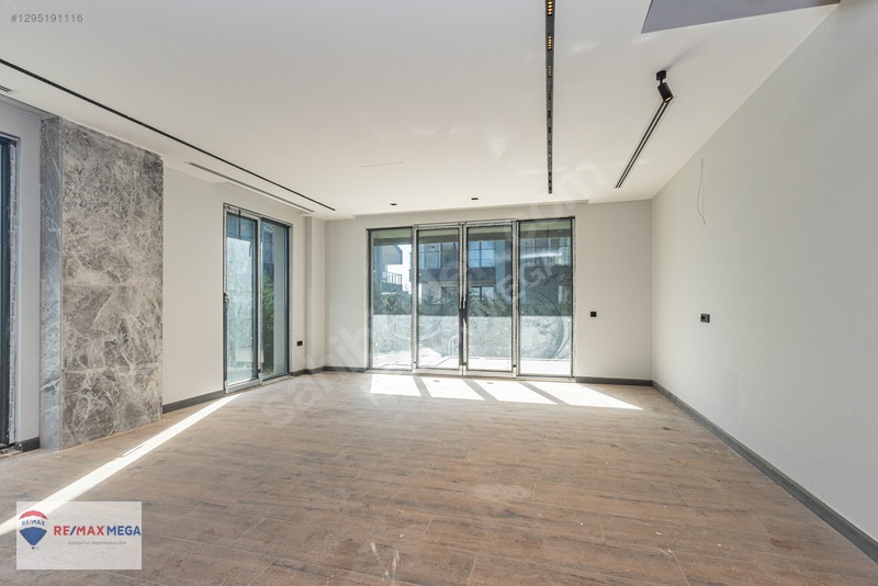 Yeşilbayır'da Site İçi Müstakil Havuzlu 4+1 Lüks Villa — fotoğraf 7