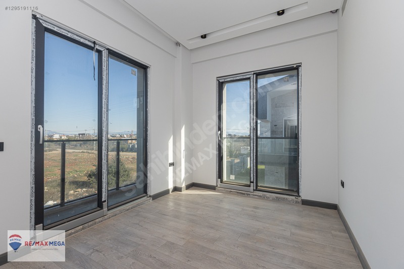 Yeşilbayır'da Site İçi Müstakil Havuzlu 4+1 Lüks Villa — fotoğraf 13