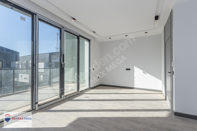 Yeşilbayır'da Site İçi Müstakil Havuzlu 4+1 Lüks Villa — fotoğraf 19