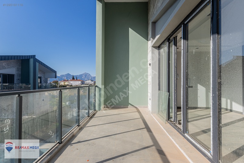 Yeşilbayır'da Site İçi Müstakil Havuzlu 4+1 Lüks Villa — fotoğraf 22