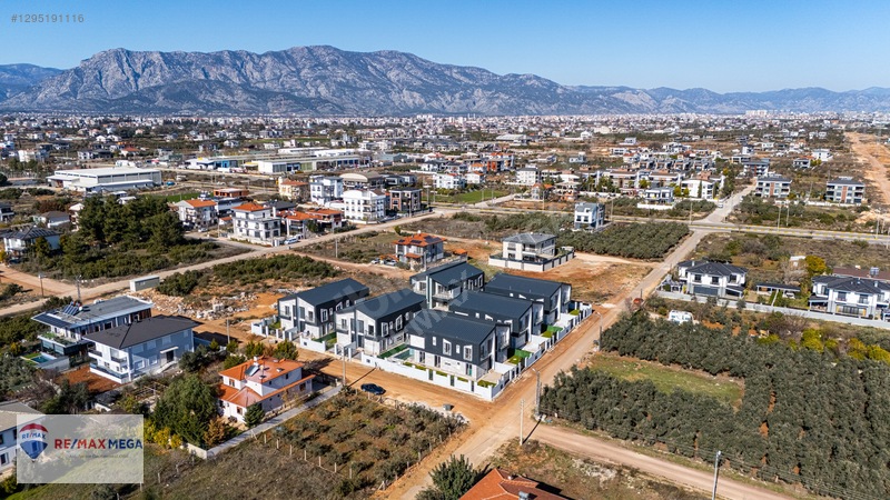 Yeşilbayır'da Site İçi Müstakil Havuzlu 4+1 Lüks Villa — fotoğraf 33