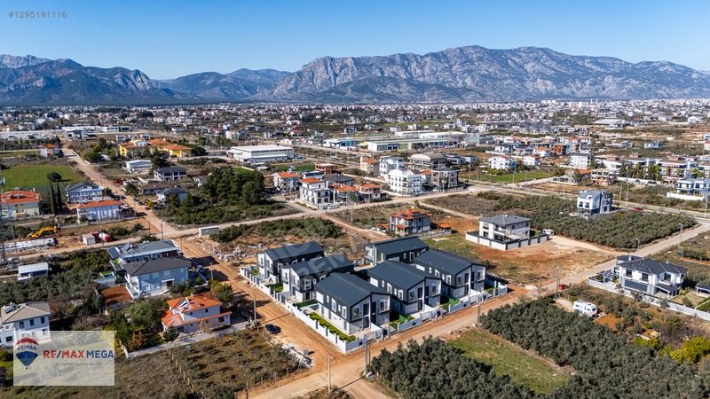 Yeşilbayır'da Site İçi Müstakil Havuzlu 4+1 Lüks Villa — fotoğraf 34