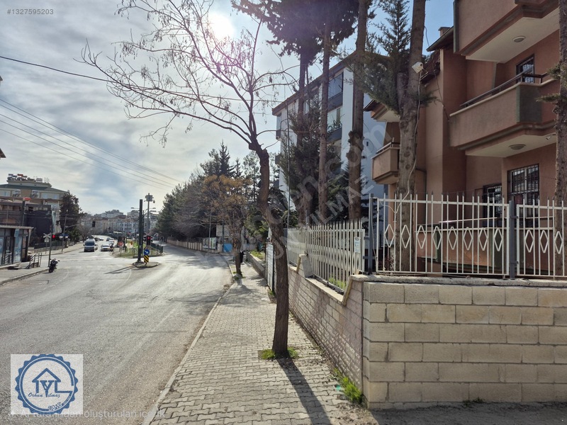 Güvenevler'de Cadde Üzeri Kiralık 650m² Müstakil Villa (ofis) — fotoğraf 3