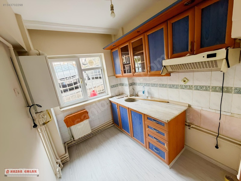 Hazar Emlaktan Dikmen De Cadde Yakını 2+1 Daire — fotoğraf 8