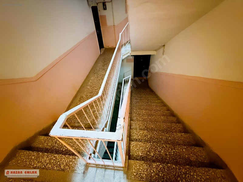 Hazar Emlaktan Dikmen De Cadde Yakını 2+1 Daire — fotoğraf 19