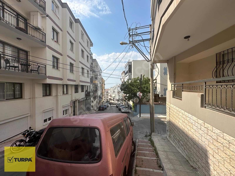 Turpa Vip'ten Ödemiş Ekmek Fırını Yakını Satılık Daire — fotoğraf 4