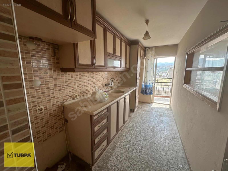 Turpa Vip'ten Ödemiş Ekmek Fırını Yakını Satılık Daire — fotoğraf 11