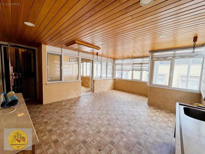 Buca Yeşilbağlar Mah. Merkezde Satılık 2+0 Teraslı Daire — fotoğraf 3
