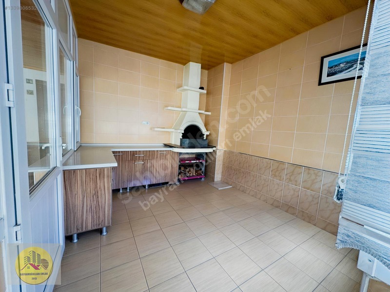 Buca Yeşilbağlar Mah. Merkezde Satılık 2+0 Teraslı Daire — fotoğraf 8