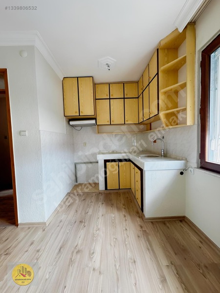 Buca Yeşilbağlar Mah. Merkezde Satılık 2+0 Teraslı Daire — fotoğraf 17