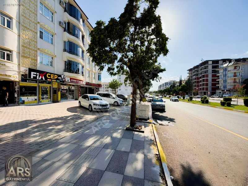 Ars Gayrimenkul' Den Doğukent Caddesinde Satılık Dükkan.. — fotoğraf 4