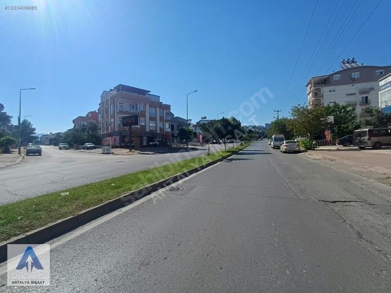 Yıldırım Beyazıt Cad.üzeri Kiralık 3 Katlı 240 M² Dükkan — fotoğraf 3