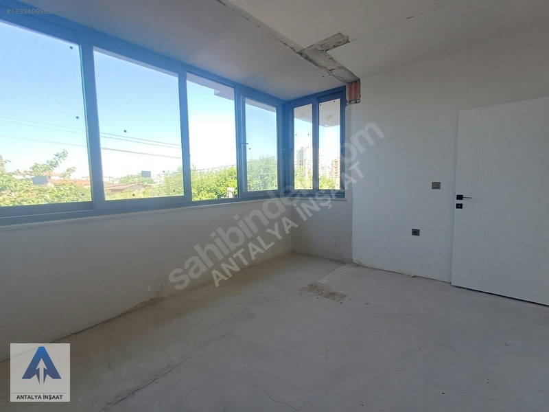 Yıldırım Beyazıt Cad.üzeri Kiralık 3 Katlı 240 M² Dükkan — fotoğraf 12