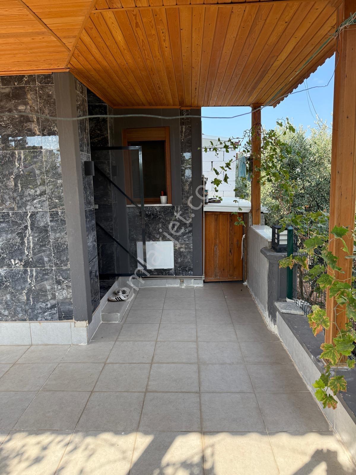 Acil Satılık 3+1 Villa Ayrı Mutfak — fotoğraf 5