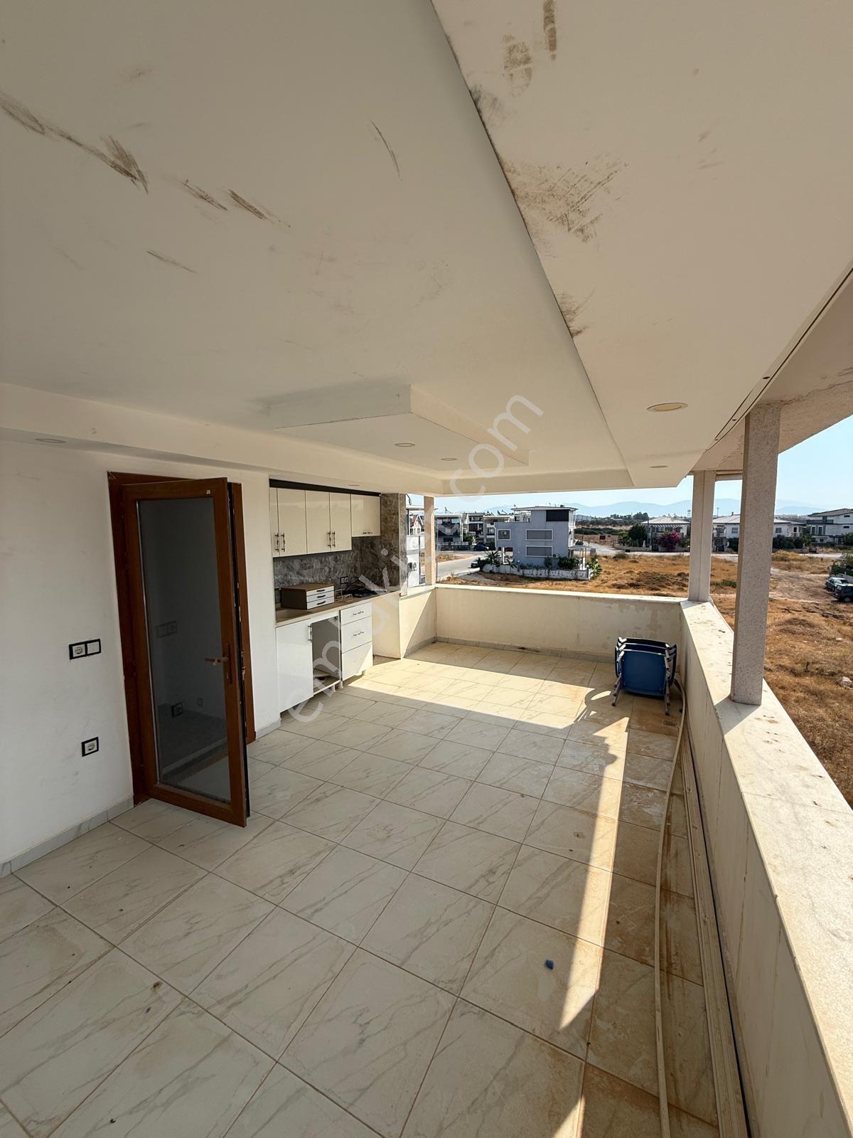 Acil Satılık 3+1 Villa Ayrı Mutfak — fotoğraf 9