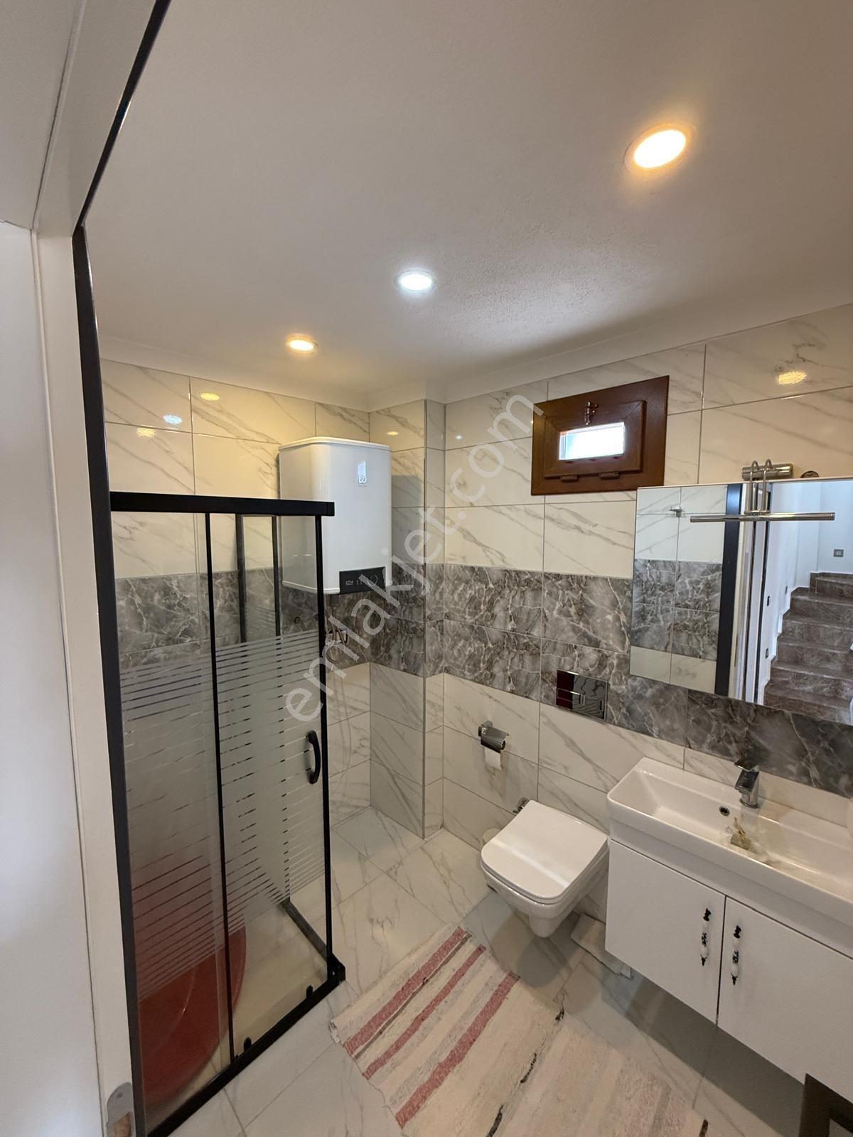 Acil Satılık 3+1 Villa Ayrı Mutfak — fotoğraf 15