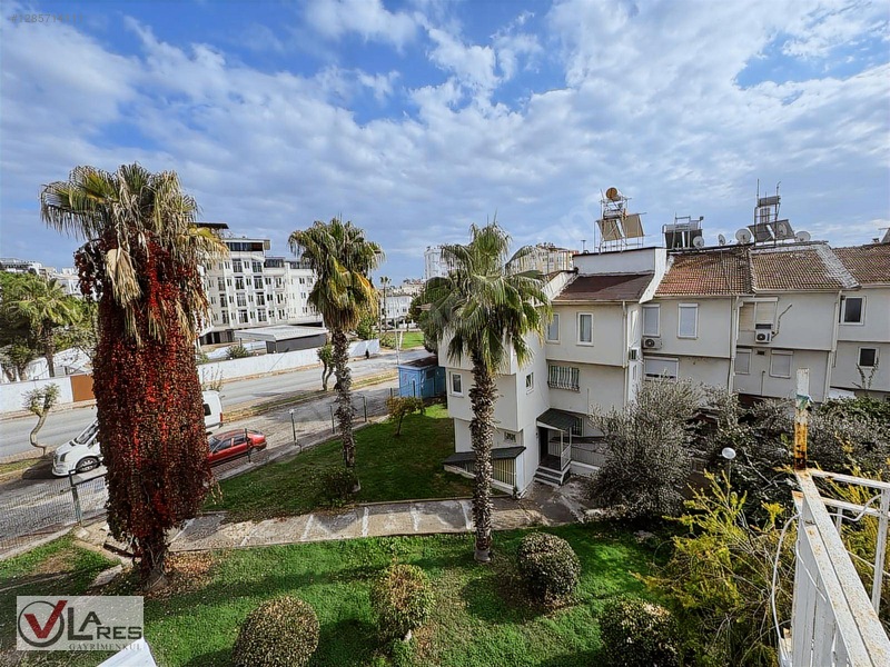 Örnekköy Sitesinde Özel Plajlı Denize 250m Müstakil Girişli 2+1 — fotoğraf 10